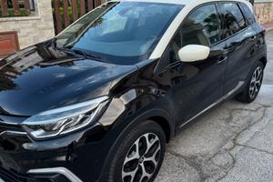 RENAULT Captur 2ª serie - 2019
