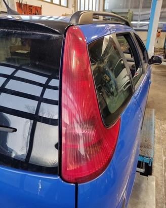 Fanale posteriore destro PEUGEOT 206 del 2004