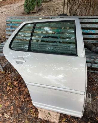 Sportelli posteriori completi, paraurti ecc ecc