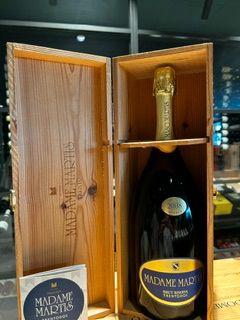 VINO DEGUSTAZIONE