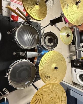 Tama Club Jam Silent - Evans dB One + Piatti Silen
