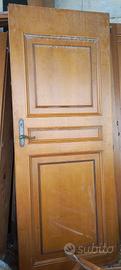 Porte in legno di noce