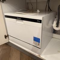 Lavastoviglie compatta Candy da appoggio