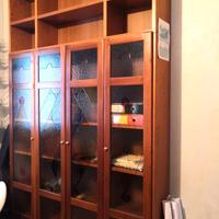 Libreria con vetrate artistiche