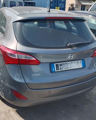ricambi hyundai i30 anno 2012