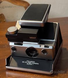 Mint Camera  Polaroid SX-70  SLR 670-S