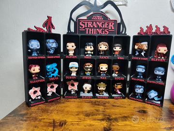 Espositore Stranger Things 
