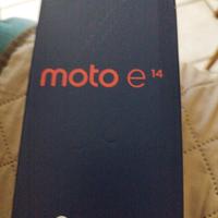 Motorola e 14