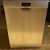 Lavastoviglie Bosch silence plus interno acciaio