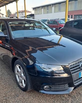 Audi A4 2.0 TDI 143CV F.AP. mult. Advanced