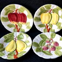 Set di piatti ceramica volumetrico di frutta