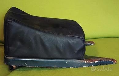 Sedile posteriore per Vespa 125 VBN1T del 1960 cir