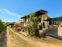 villa-a-schiera-d-angolo-a-san-teodoro