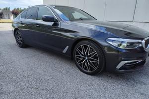 Bmw 520d g30 luxury 2019
