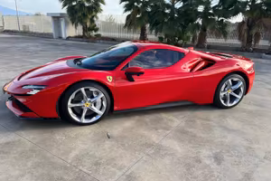 Ferrari SF90 Spider