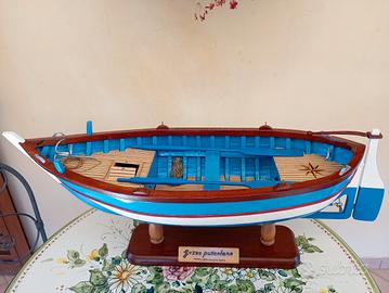 modello di gozzo puteolano