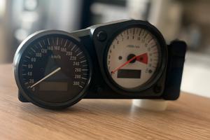 Contachilometri Suzuki Gsx R SRAD 750