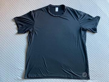 T-shirt Quechua Oxylane taglia 2XL