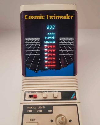 COSMIC TWINVADER HANZAWA JAPAN 1983 RETROGAME
