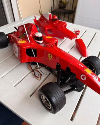 Ferrari F2004 Kyosho con motore a scoppio 