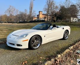 CHEVROLET - Corvette Convertible 2008 6.2 V8 436