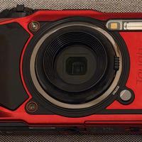 OLYMPUS TOUGH TG-6 (RED) + PT059 WATERPROOF