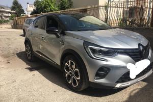 RENAULT CAPTUR plug in hybrid ibrida intense 1.6