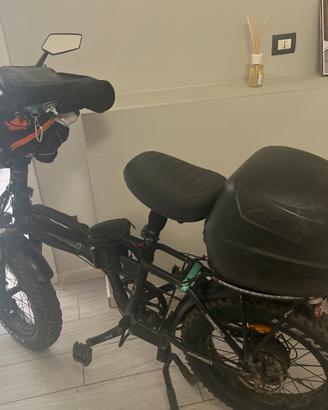 Fat bike elettrica bad bike
