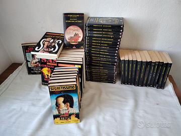 Collezione fumetti (Segretissimo SAS,Tex,Urania)