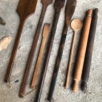 Palotti, spatole, mestoli e mattarelli.