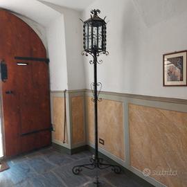 Lampadari in ferro battuto