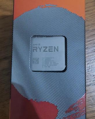 Processore amd Ryzen 7 3800xt completo di scatola