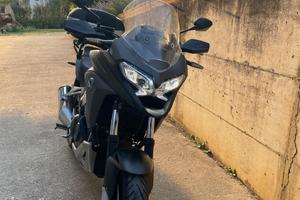HONDA VFR800X CROSSRUNNER – 2015 | PERFETTA