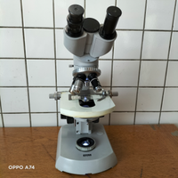 Microscopio professionale Zeiss