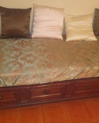 Letto stile rinascimento