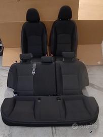 Tappezzeria Completa SSangyong Tivoli dal 2015