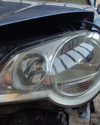 Proiettore sinistro VOLKSWAGEN POLO del 2007