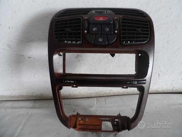 MASCHERINA CENTRALE CRUSCOTTO LANCIA Y 1° Serie 7