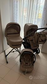 Passeggino trio