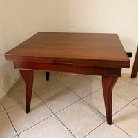 Tavolo in legno allungabile