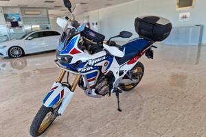 Honda CRF 1000 Africa Twin 30th ADV Tricolor Trav.