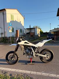 Husqvarna SM 125