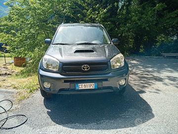 Toyota RAV4 D4D