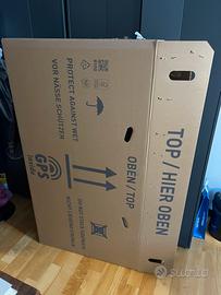 Box cartone pressato con maniglie per biciclette