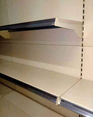 scaffalatura per negozio alimentari