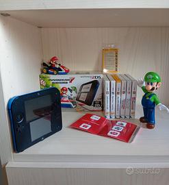 Nintendo 2DS completa+6 giochi+accessori 