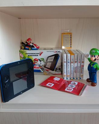 Nintendo 2DS completa+6 giochi+accessori 