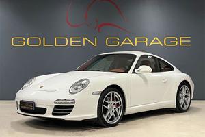 Porsche 911 Carrera 4S Coupé