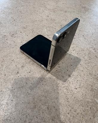 Samsung zFlip 5 256gb