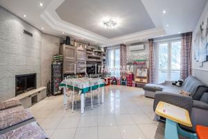 TRILOCALE RISTRUTTURATO COMPLETAMENTE CON GARAGE I